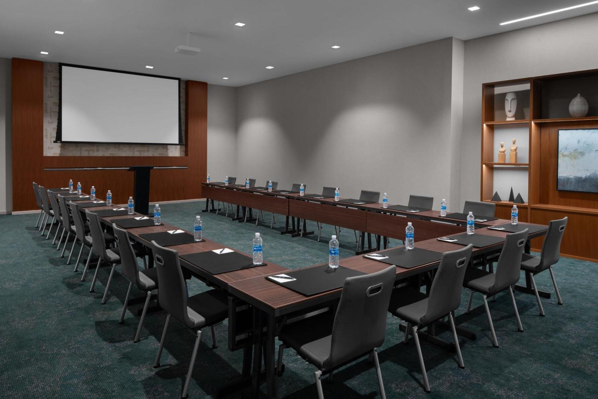 Ac Hotel By Marriott Raleigh North Hills מראה חיצוני תמונה