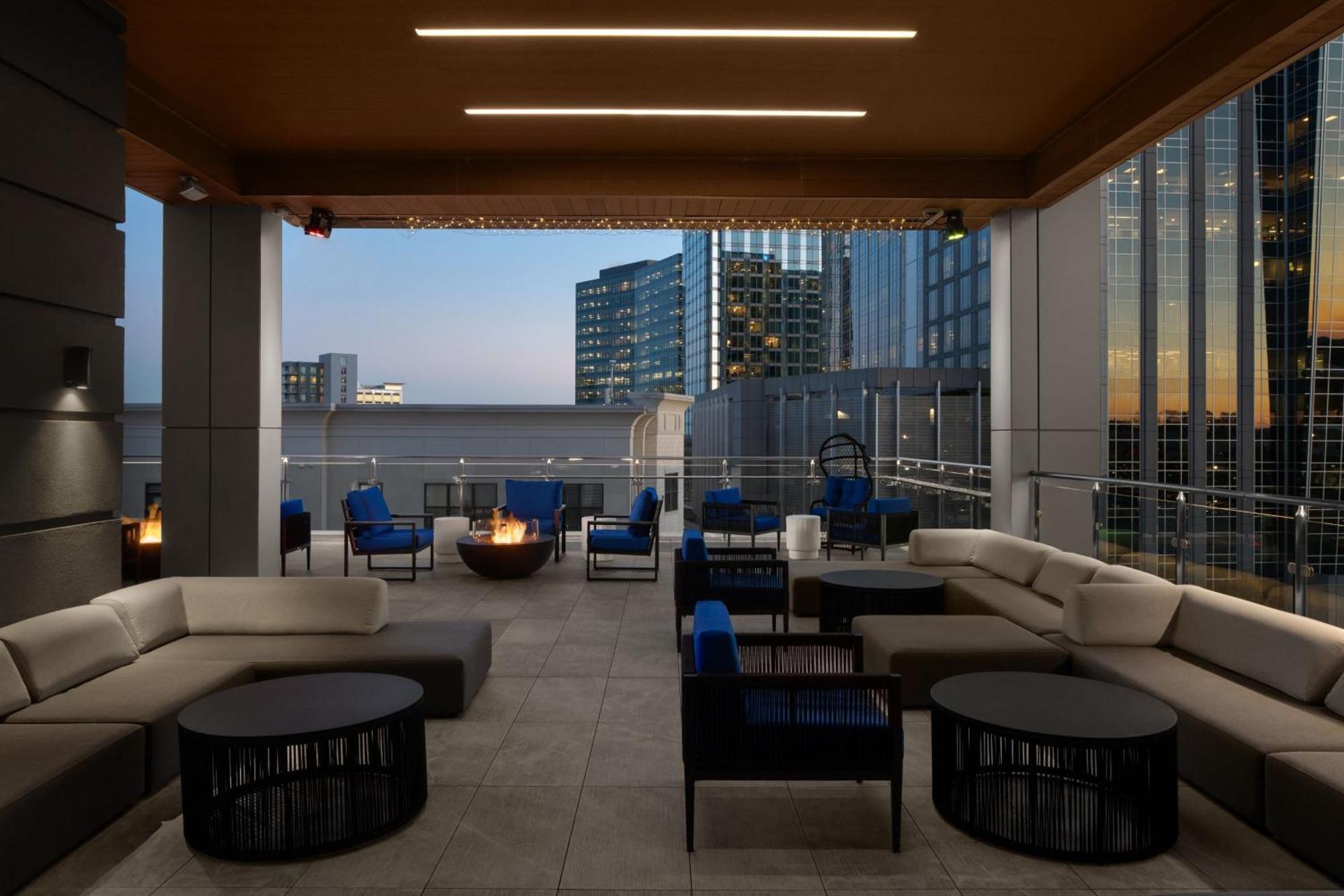 Ac Hotel By Marriott Raleigh North Hills מראה חיצוני תמונה