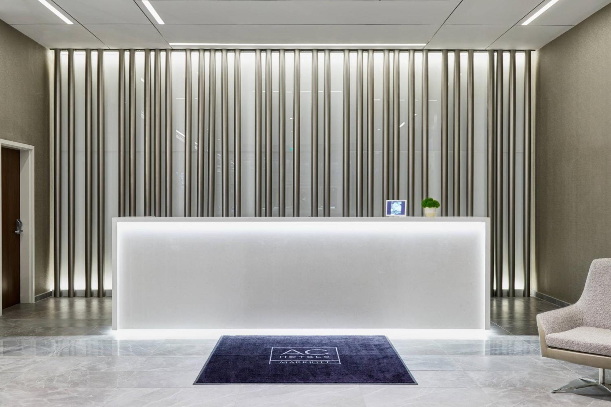 Ac Hotel By Marriott Raleigh North Hills מראה חיצוני תמונה