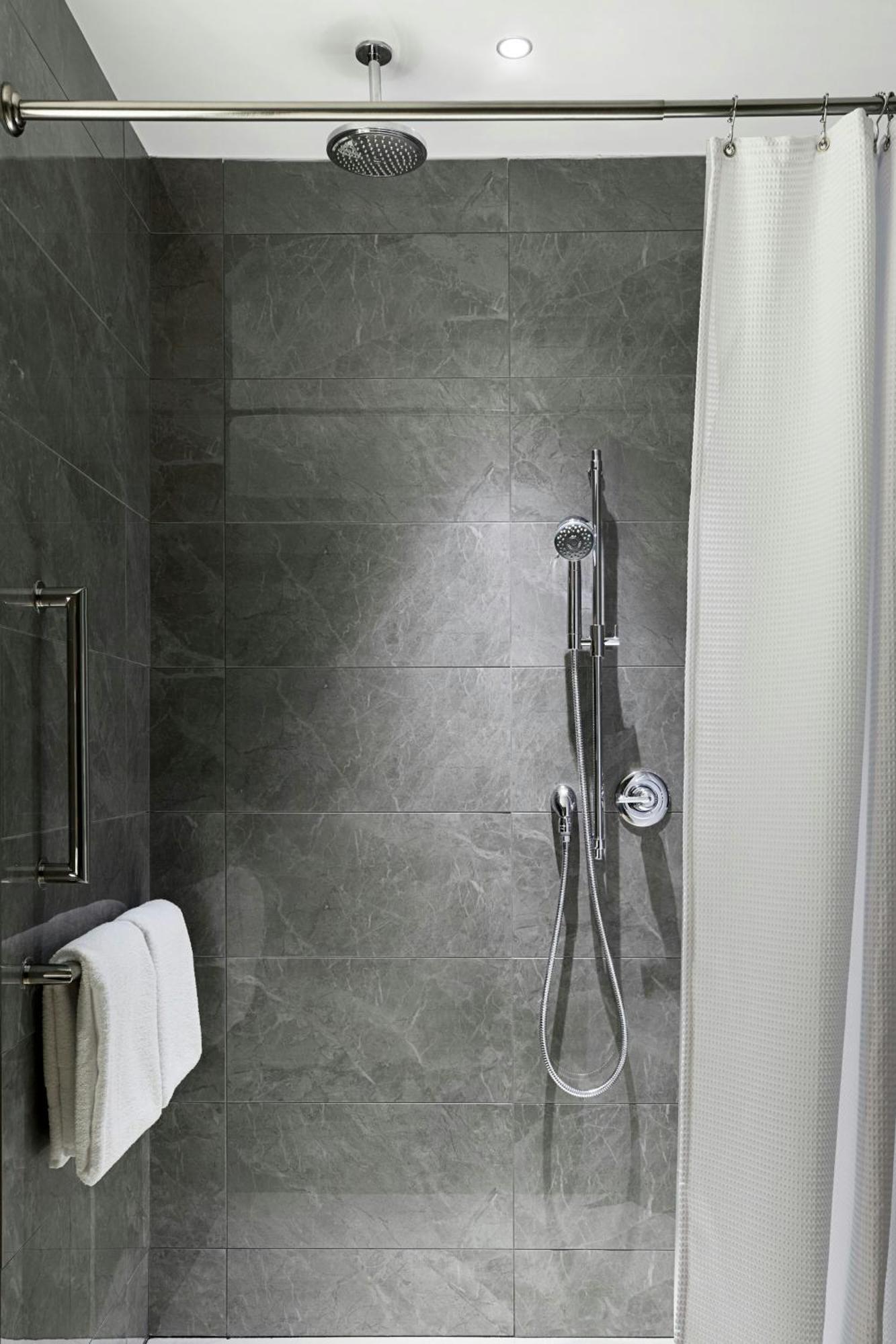 Ac Hotel By Marriott Raleigh North Hills מראה חיצוני תמונה